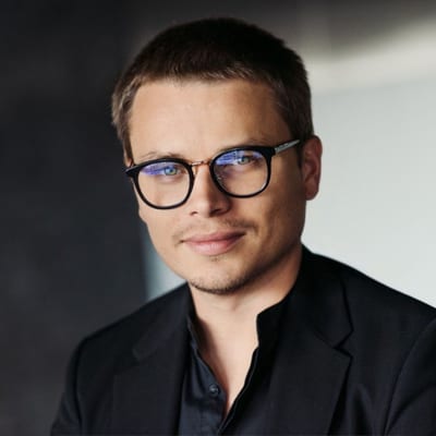 Jarosław Królewski &mdash; press portrait, CEO and Founder of Synerise